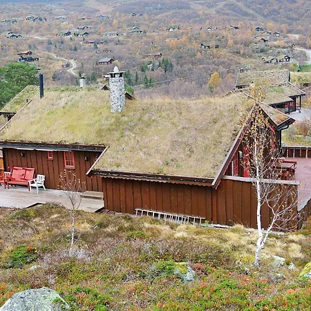 11 Person In Edland * Vagslivatnet
